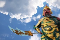 三国演义中关羽难道真是三招无敌，三招后便平平无奇？