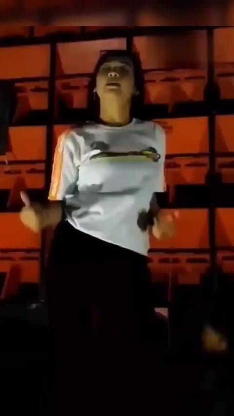 白衣小姐姐宅男女神娱乐