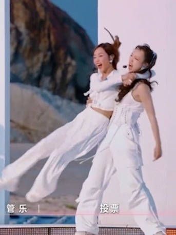 管乐说没想到拉票抡人会出圈:提前有商量,队友非常支持