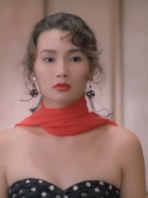 早期港星女演员巅峰颜值盘点，是不是秒了现在的小花