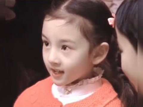 宋祖儿回应被叫姐姐,称戏龄长实际年龄小