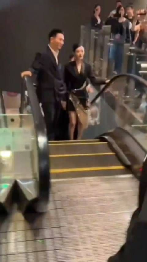 这个男追女隔层墙,不知道能不能成啊!