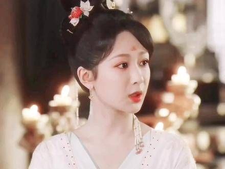 玑玹的情绪起伏不定 小夭与