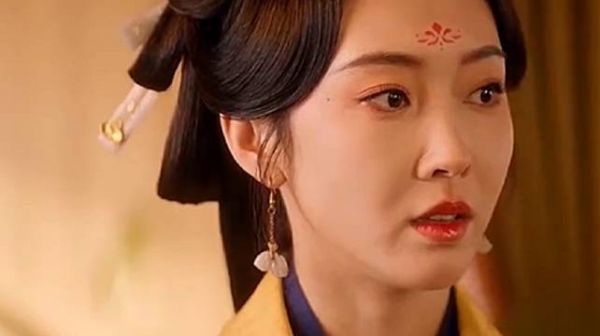 宣璐《折腰》颠覆形象演蛇蝎美人苏娥皇,妩媚狠辣惊艳观众