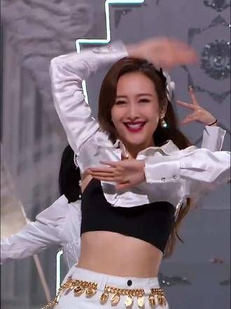 王鸥真是乘风破浪的姐姐,女神级别,美得让人惊叹