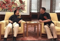 崔如琢和弟子张国祥的辉煌指墨人生