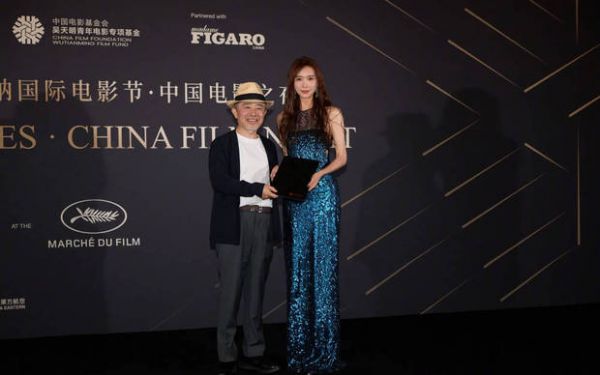 林志玲绽放温柔笑容，气质在线。
