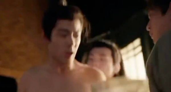 哦莫,郑晓龙你也没说剧里有这尺度啊!