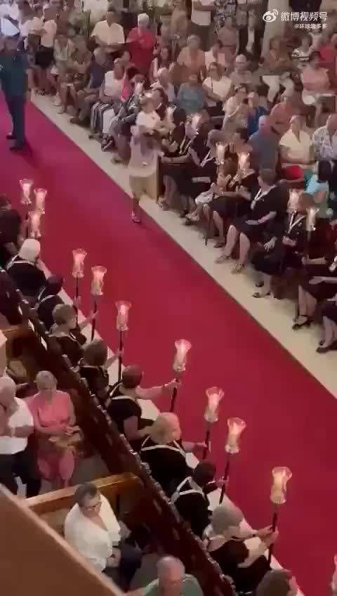 小孩会不会吹一辈子不知道,估计男的可以把这事吹好久了