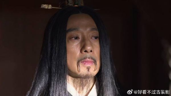 魏美人被张仪当棋子 惨遭楚王劓刑 芈月一听要与张仪决裂