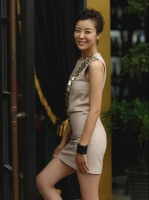 柯蓝：开国上将孙女，曾遭李亚鹏背叛，如今52岁只恋爱不结婚