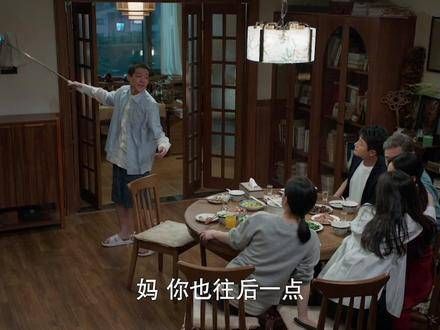 全家都把我当作替身,求乐阿姨心里阴影面积