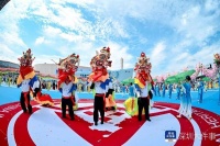 坪山麒麟跃动蓉城 深圳非遗绽放国际舞台