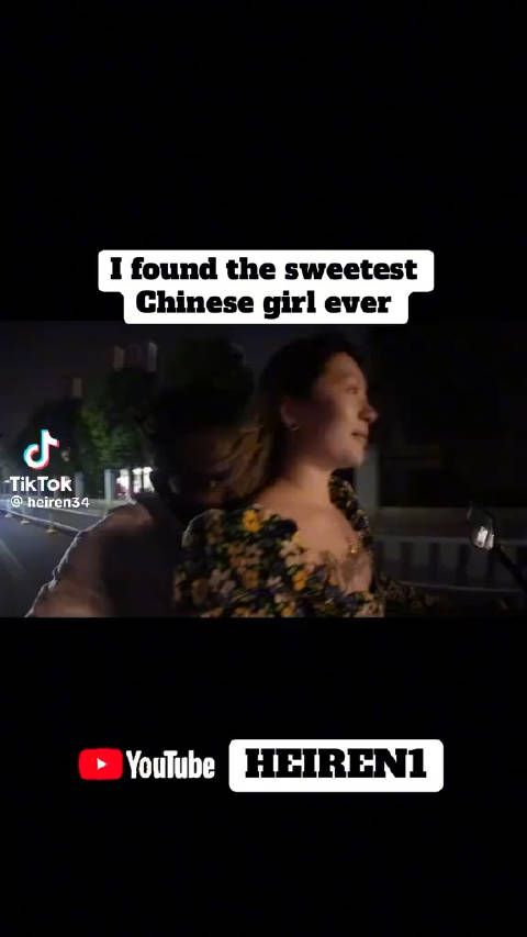 网友发现,黑哥把一位跟他相好的中国女孩挂到外网炫耀