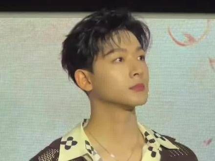 杨紫《晚意》词库问题引热议，粉丝期待《长相思2》