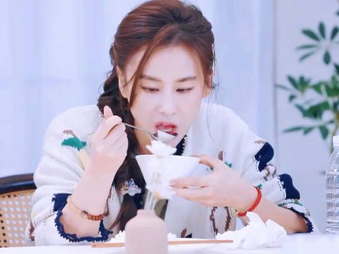 黄圣依说李嘉格穿衣风格和自己女儿一样