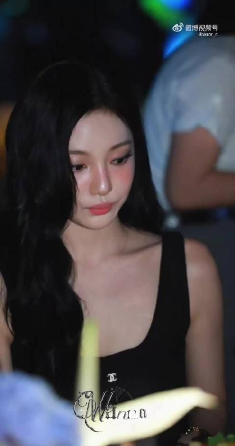 宁艺卓vogue晚宴上太美了!