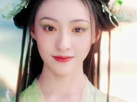 蓉蓉姐堪称涂山全能ACE,面带微笑,心中运筹帷幄狐妖月红擦肩而过名场面