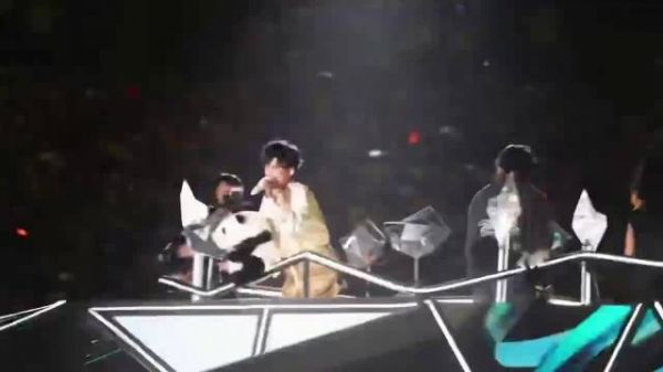 三年追下来周传雄的演唱会,真的像在追一部“念念不忘”的连续剧诶!