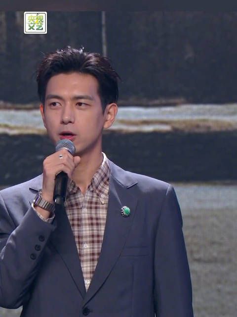 酱园弄剧组一人一句上海话