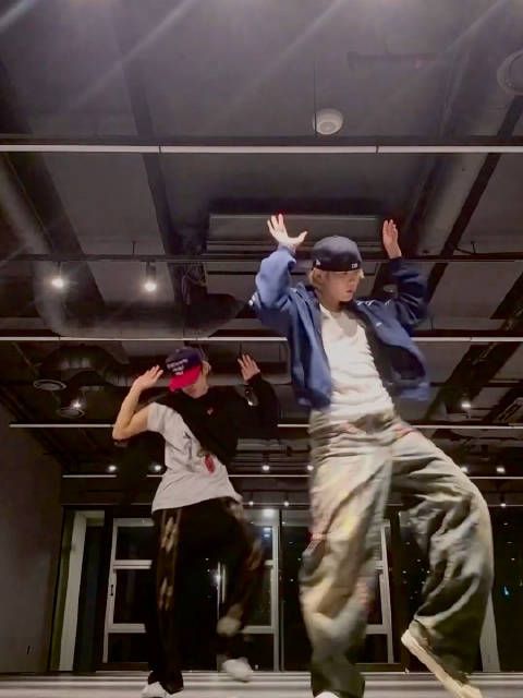 将太郎 x 朴元彬 us at 3AM .