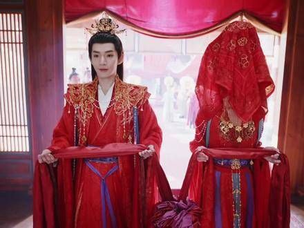 陈都灵出演《误闯天家》叶冰裳