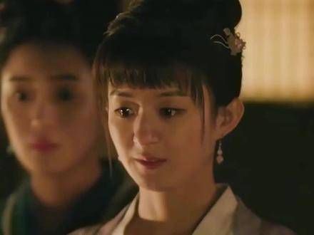 嬷嬷责罚下两女儿反应迥异凸显教育者重要性