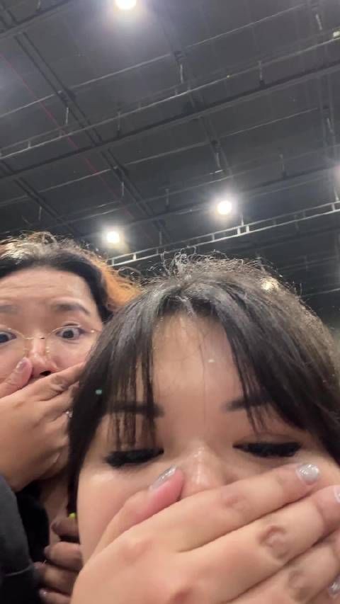 据粉丝说鼠今天提前录制现场比MG和送迎会还要刺激