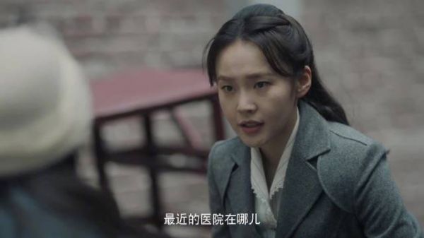 谢念慈爆发惊人力量,拉板车救梁朔冲医院