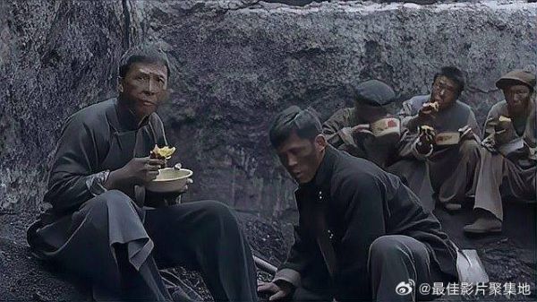 武痴林真英雄!明知打不过日本将军,死也要吐你一脸血沫