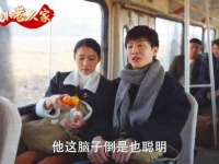 图南筱婷兄妹返途畅聊林栋哲，原创视频记录灵感瞬间