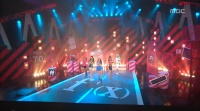十四年前的今天(110618)，f(x) 带来的现场舞台