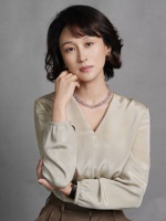 韦春红@练练 和大家再次相见～定妆花絮请查收今晚 淬火年代 准时开播！