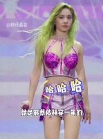 为何曾毅从不穿“暴露”礼服？本以为造型失误，得知真相才懂国民偶像的含金量