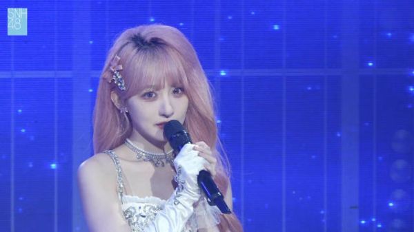 SNH48杨宇馨2025青春盛典展演,目标27名背水一战