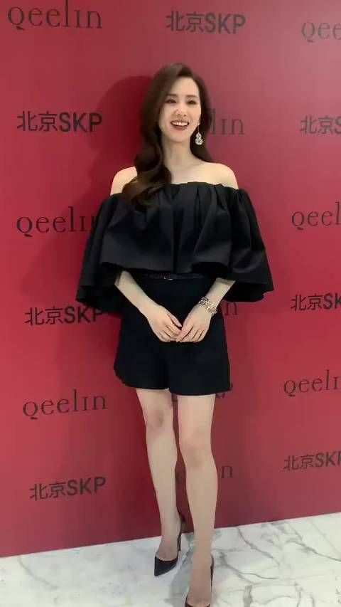 优雅女神刘诗诗穿高跟鞋