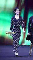 抬头笑的那一瞬真的好美，东方美人的皮相跟骨相 刘诗诗