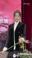 迪丽热巴高马尾紫瞳造型亮相，暗黑鬼王气场全开