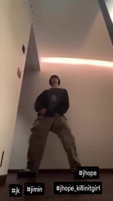 朴智旻退伍后首发单人舞蹈视频