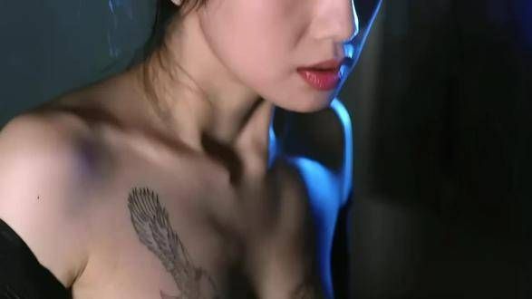 关秀媚:真正的江湖大嫂,够飒,够女人,够风情万种!