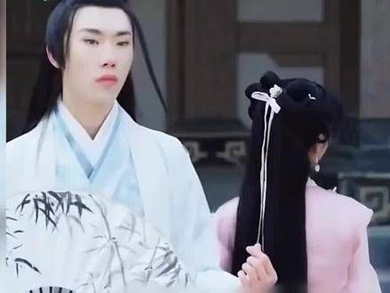 邢恩女扮男装演技获赞,小女花不弃古风造型吸睛