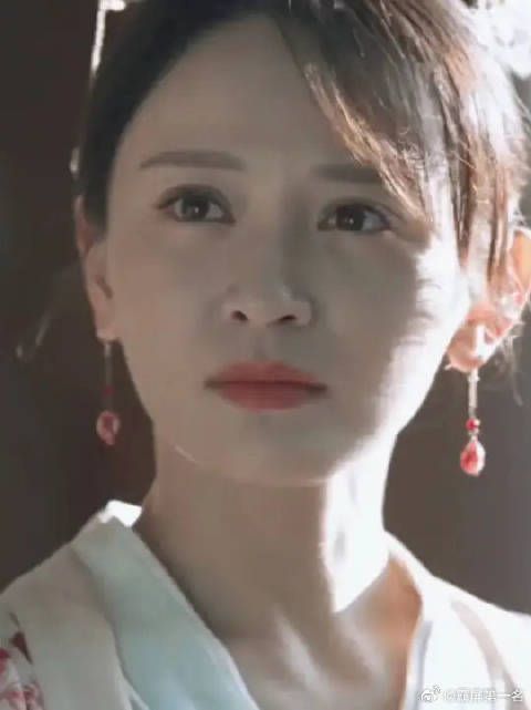 明兰:你能不能看看我穿的啥