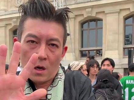 陈冠希44岁容貌引热议,与谢霆锋王祖蓝同框对比显骨相优势
