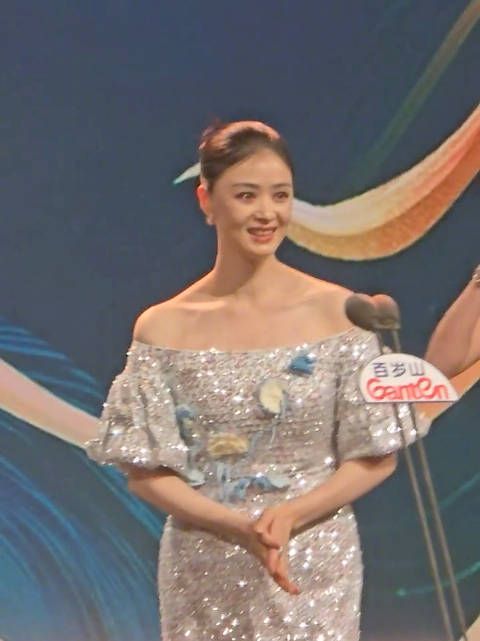 又是熟悉的“蒋欣在哪里”,蒋欣在这里