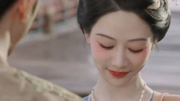 刘畅纠缠牡丹欲从蒋长扬下手,杨紫李现主演《锦绣芳华》
