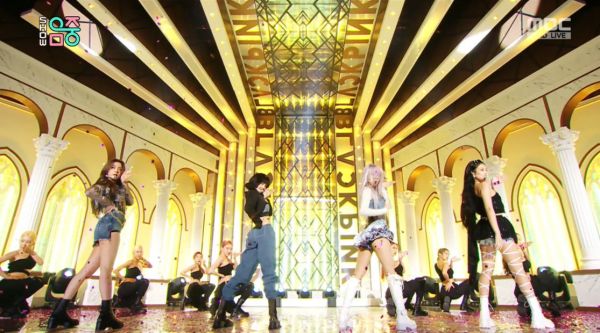 五年前的今天(200704),BLACKPINK 带来的现场舞台