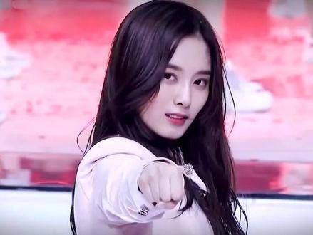 黄子韬与徐艺洋爆红后到底有多膨胀?