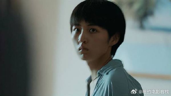 表姐霸占房子,还对表妹出言侮辱,表妹气炸一巴掌教训