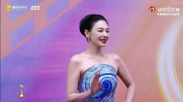 张雨绮红毯惊艳亮相,国风高定尽显东方韵味
