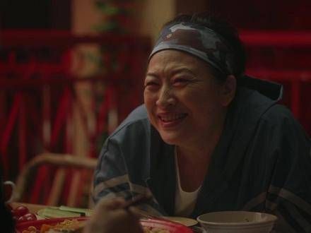 赵秀芳试图为林天宇和外甥女陈若华牵红线,却遭到一致反对,来央八看好剧